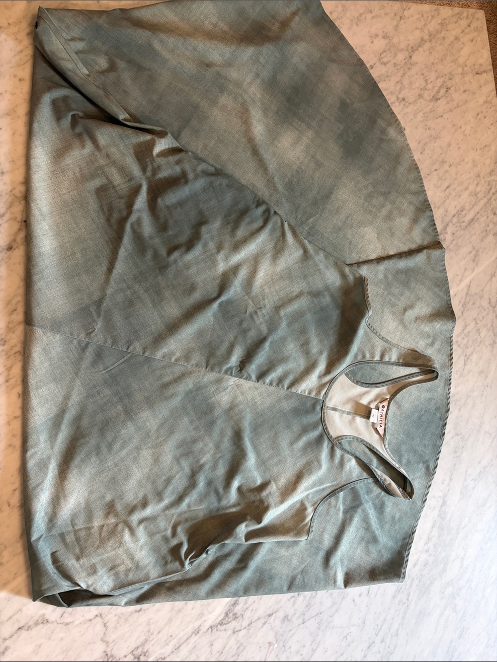 Sleeveless Green Linen-Blend Tank Top